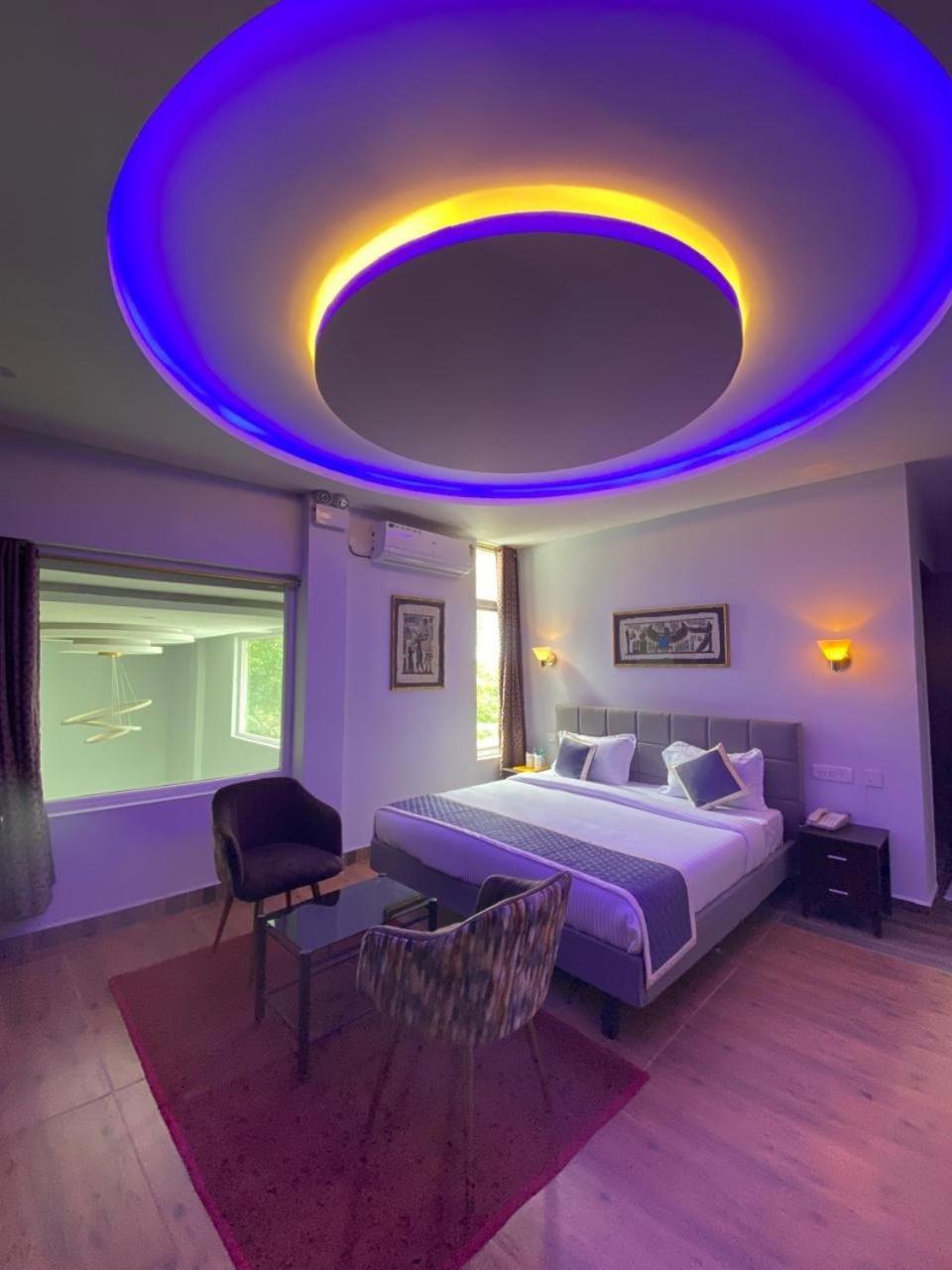 Montecarlo Hotel Mamallapuram Eksteriør billede