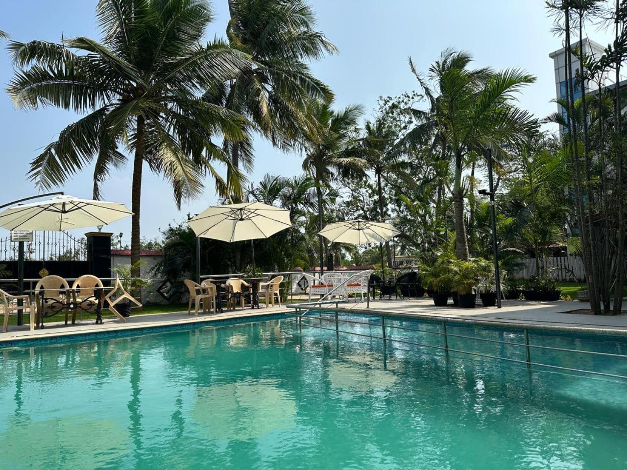 Montecarlo Hotel Mamallapuram Eksteriør billede
