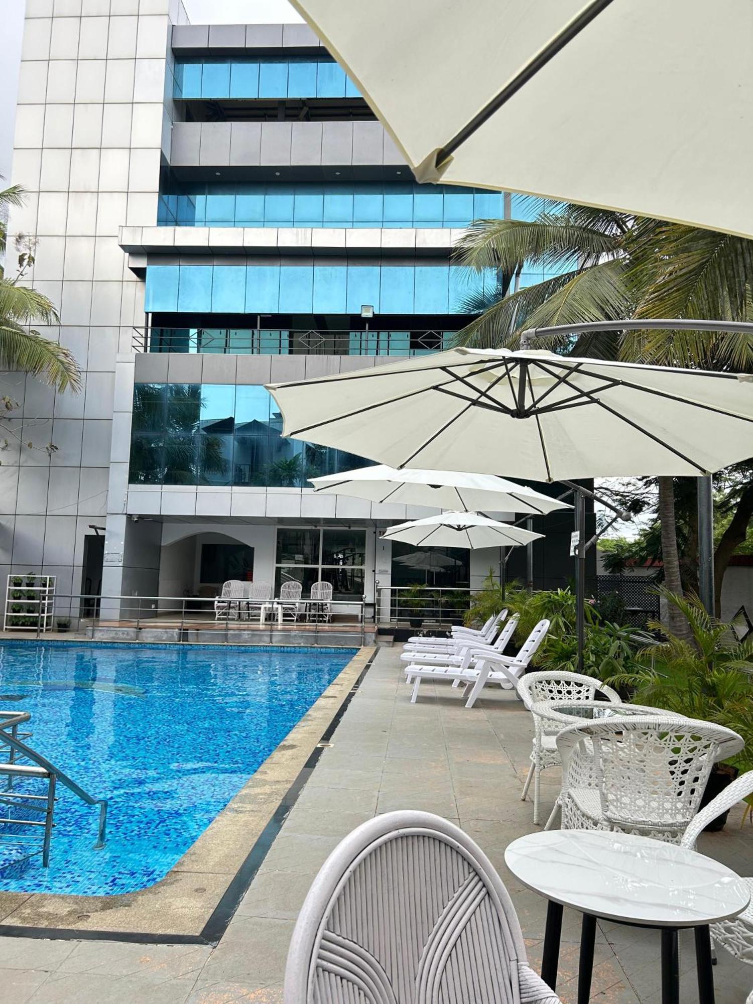 Montecarlo Hotel Mamallapuram Eksteriør billede