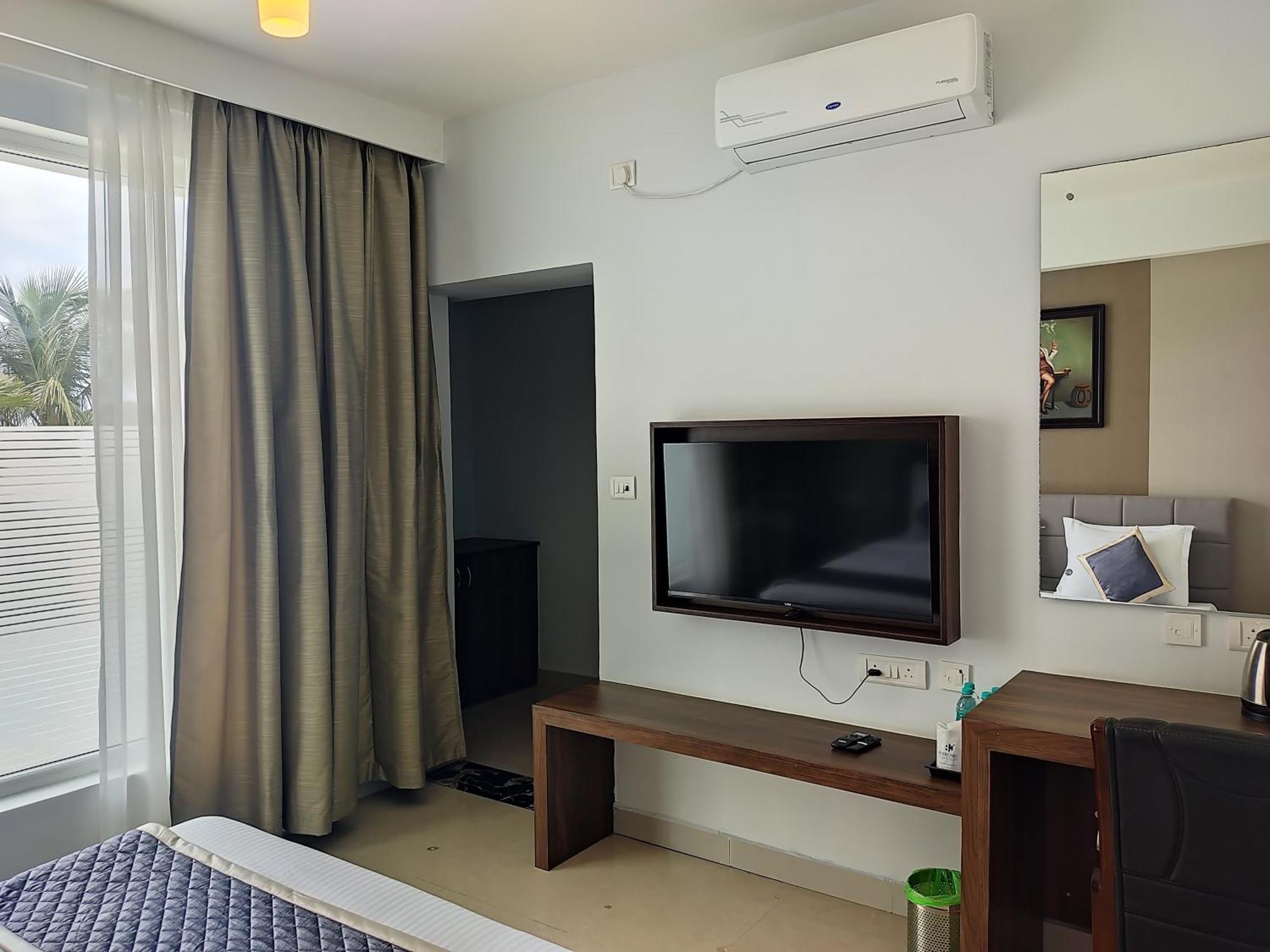 Montecarlo Hotel Mamallapuram Eksteriør billede